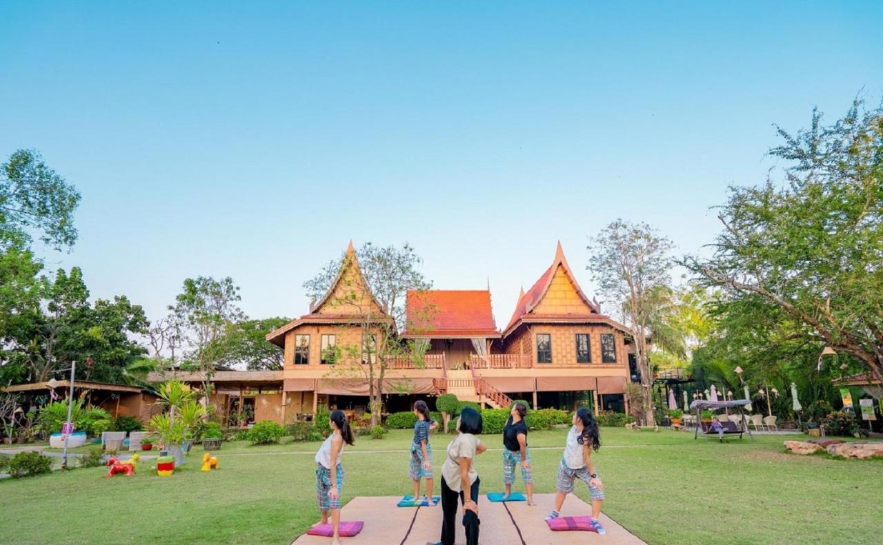 Asita Eco Resort Amphawa Eksteriør billede