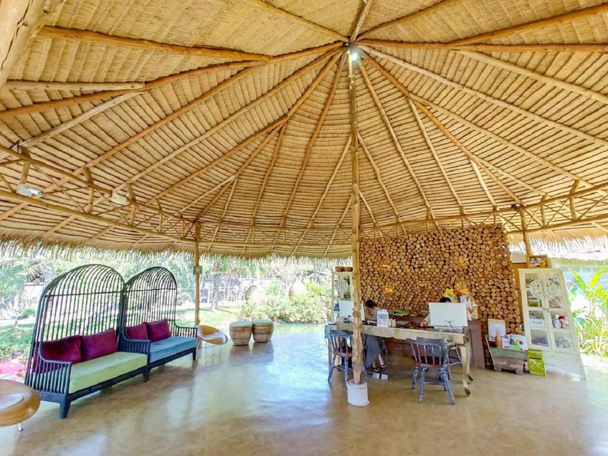 Asita Eco Resort Amphawa Eksteriør billede