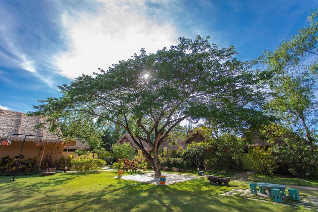 Asita Eco Resort Amphawa Eksteriør billede