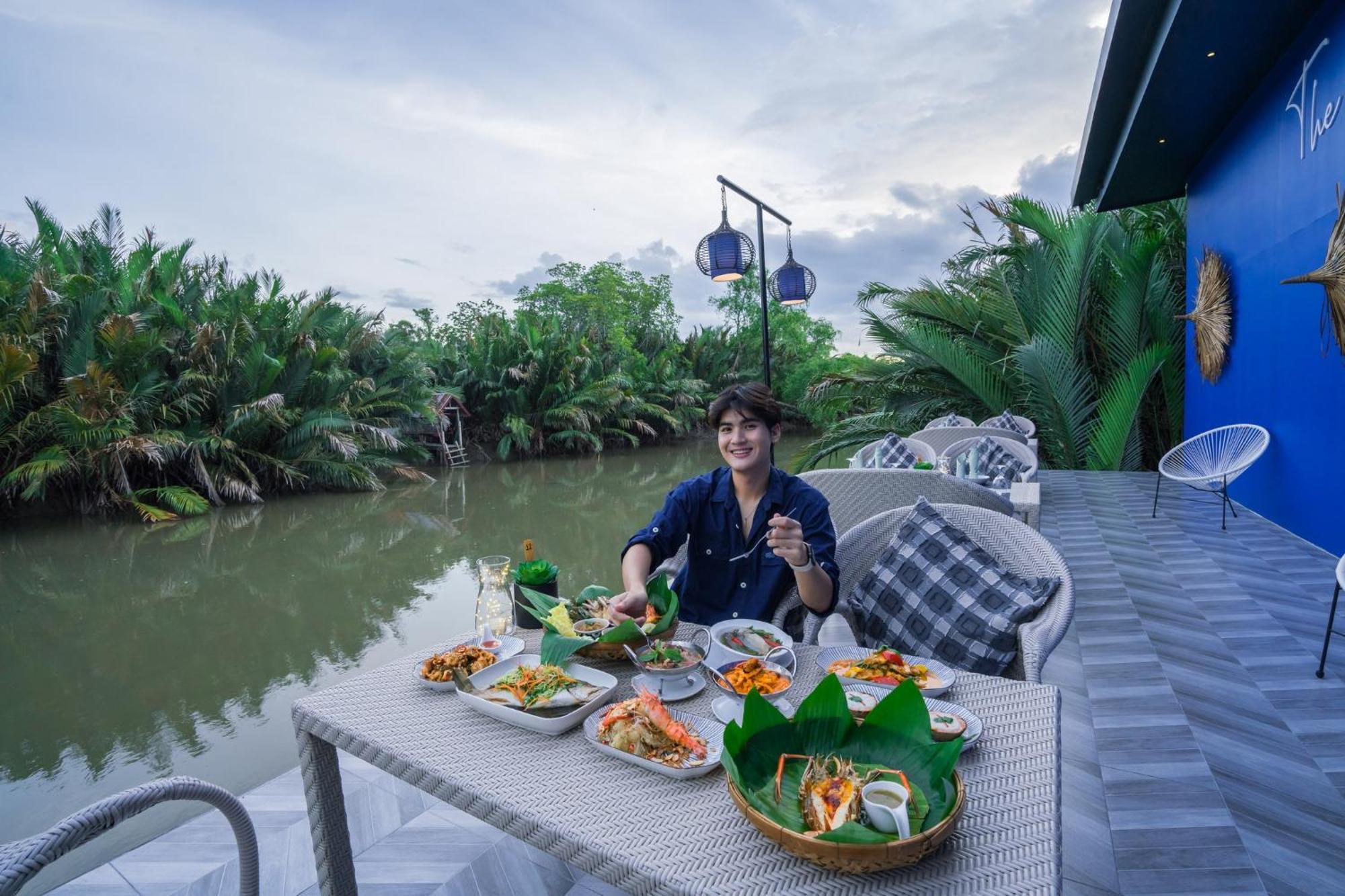 Asita Eco Resort Amphawa Eksteriør billede